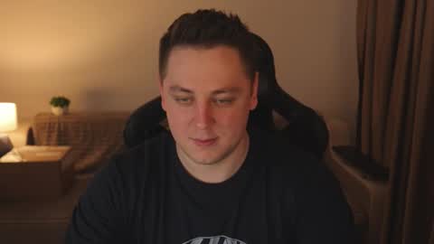 David online show from February 16, 6:15 pm