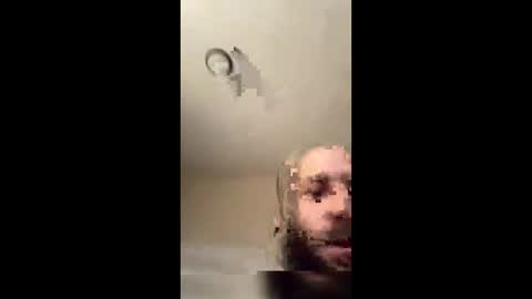 Snapshot of justali__ chatting on December 15, 9:41 pm justali__ online show from December 15, 9:41 pm