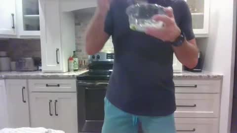 justanotherdadbod2025 online show from October 18, 11:16 pm