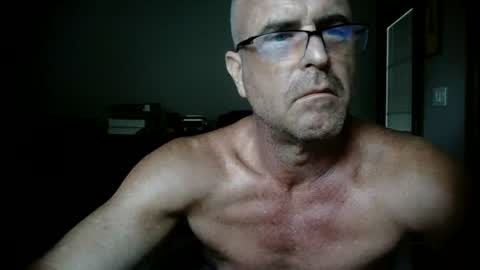 Tohiptwoquit online show from July 1, 4:40 pm