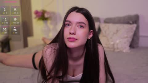 Snapshot of justbarbie_new_ chatting on January 16, 12:02 am Katarina online show from January 16, 12:02 am