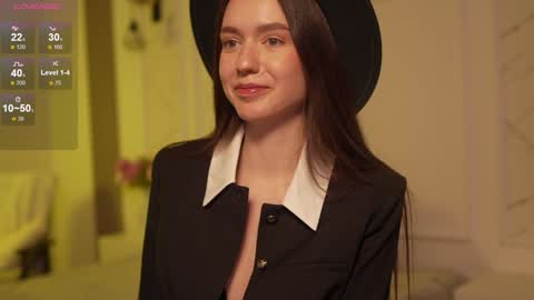 Snapshot of justbarbie_new_ chatting on January 20, 9:43 pm Katarina online show from January 20, 9:43 pm