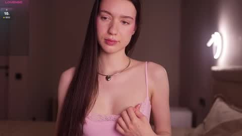 Snapshot of justbarbie_new_ chatting on September 20, 7:48 pm Katarina online show from September 20, 7:48 pm