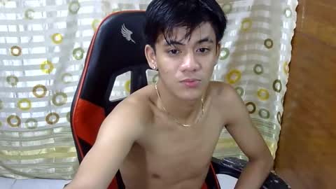 Snapshot of justcallme_jade chatting on February 22, 6:17 pm Jade online show from February 22, 6:17 pm