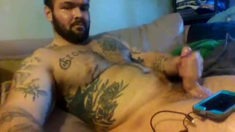 Snapshot of justgrosch4200 chatting on April 1, 1:41 pm justgrosch4200 online show from April 1, 1:41 pm