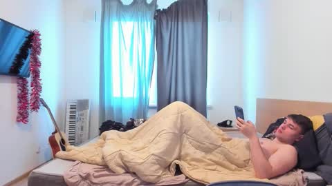 justin_badd online show from October 4, 6:55 am