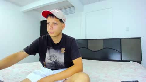 justin_biker online show from September 12, 9:48 pm