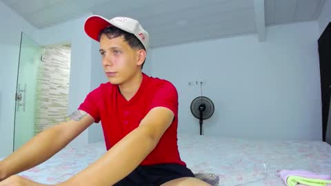 justin_biker online show from September 22, 6:15 am