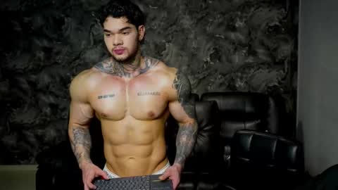 justin clark1 online show from February 27, 3:50 am