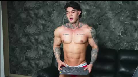 justin clark1 online show from June 20, 3:42 am
