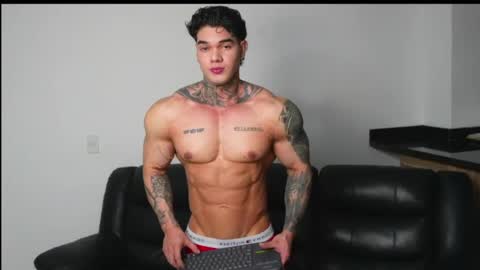 justin clark1 online show from July 15, 3:56 am