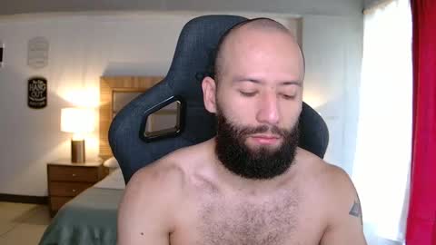 Justin online show from November 29, 1:47 pm