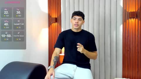 Snapshot of justin_mack_ chatting on November 13, 1:10 pm Justin online show from November 13, 1:10 pm