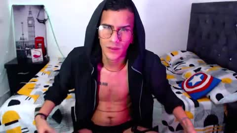 JUSTIN online show from October 3, 11:35 pm