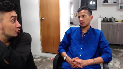 JUSTIN online show from October 26, 5:02 am