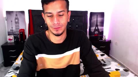 JUSTIN online show from January 16, 4:44 pm