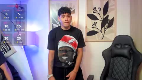 Snapshot of justin_payn14 chatting on March 27, 7:24 pm justin_payn14 online show from March 27, 7:24 pm