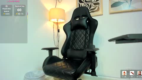 justin_payn14 online show from July 2, 3:18 pm