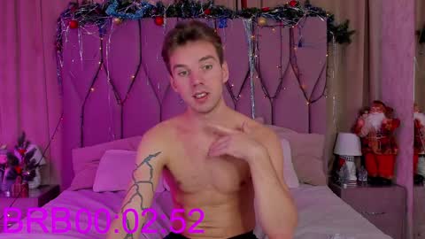 Arthur online show from December 31, 3:55 am