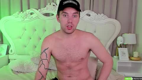 Arthur online show from October 4, 4:49 pm