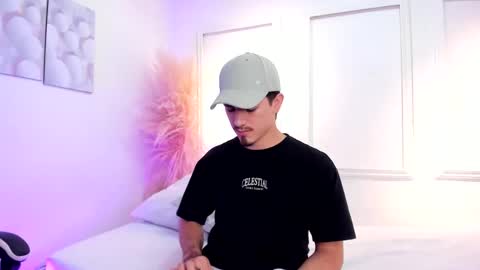 Justin online show from September 21, 2:24 am