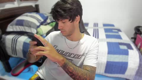 Diego online show from December 3, 2:03 am