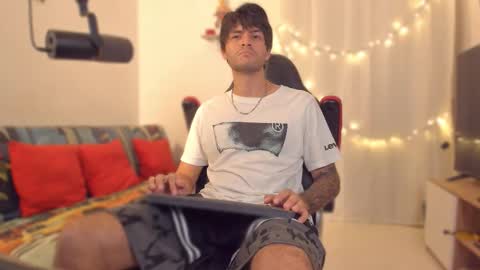 Diego online show from January 9, 2:25 am