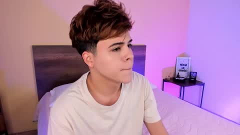 Snapshot of justinbiler chatting on January 17, 12:31 pm Justin online show from January 17, 12:31 pm