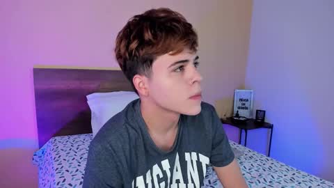 Snapshot of justinbiler chatting on January 19, 12:28 pm Justin online show from January 19, 12:28 pm