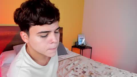 Snapshot of justinbiler chatting on January 25, 12:16 pm Justin online show from January 25, 12:16 pm