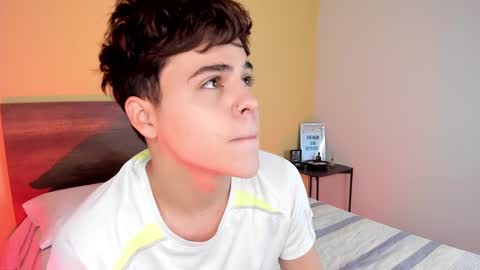 Snapshot of justinbiler chatting on January 26, 12:33 pm Justin online show from January 26, 12:33 pm