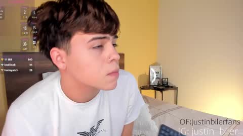 Snapshot of justinbiler chatting on March 9, 6:54 pm Justin online show from March 9, 6:54 pm