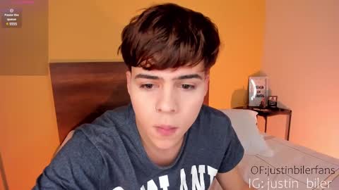 Snapshot of justinbiler chatting on March 10, 12:37 pm Justin online show from March 10, 12:37 pm