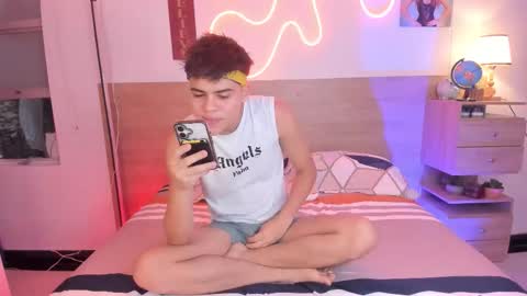 Snapshot of justinbiler chatting on October 21, 1:56 pm Justin online show from October 21, 1:56 pm