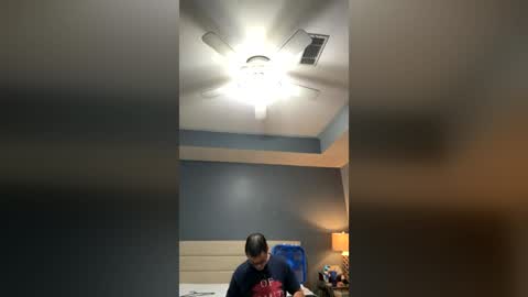 justinblan503175637 online show from July 25, 6:38 pm