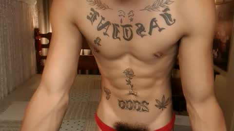 justine_hunk online show from November 14, 5:06 am