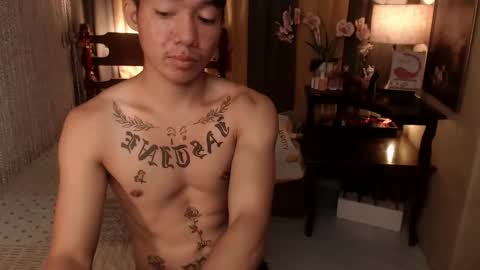 Snapshot of justine_hunk chatting on May 30, 4:31 am justine_hunk online show from May 30, 4:31 am