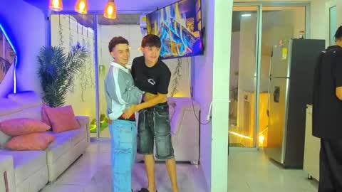 Snapshot of justingtime21 chatting on April 29, 9:32 pm justingtime21 online show from April 29, 9:32 pm