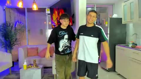 Snapshot of justingtime21 chatting on July 31, 5:51 am justingtime21 online show from July 31, 5:51 am