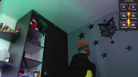 Snapshot of justinsc chatting on October 28, 8:00 pm Justinsc online show from October 28, 8:00 pm