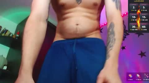 Snapshot of justinsc chatting on November 28, 6:32 pm Justinsc online show from November 28, 6:32 pm