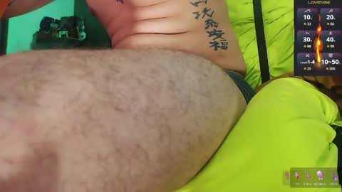 Snapshot of justinsc chatting on March 5, 1:12 am Justinsc online show from March 5, 1:12 am