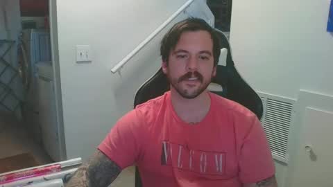 Snapshot of justintym69 chatting on December 11, 9:23 pm justintym69 online show from December 11, 9:23 pm