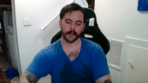 Snapshot of justintym69 chatting on January 4, 8:16 pm justintym69 online show from January 4, 8:16 pm