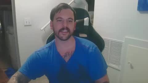 Snapshot of justintym69 chatting on January 4, 11:17 pm justintym69 online show from January 4, 11:17 pm