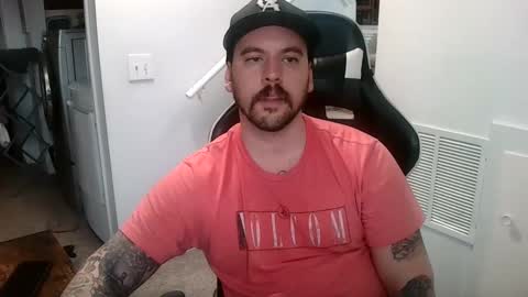 Snapshot of justintym69 chatting on January 6, 9:43 pm justintym69 online show from January 6, 9:43 pm