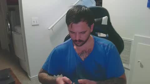 Snapshot of justintym69 chatting on February 5, 6:59 pm justintym69 online show from February 5, 6:59 pm