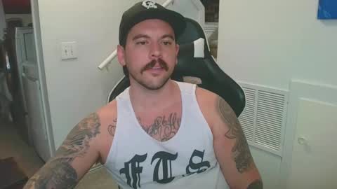 Snapshot of justintym69 chatting on February 11, 10:39 pm justintym69 online show from February 11, 10:39 pm