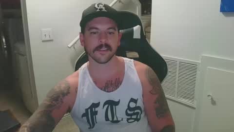 Snapshot of justintym69 chatting on February 12, 1:41 am justintym69 online show from February 12, 1:41 am