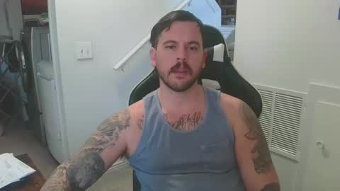 Snapshot of justintym69 chatting on March 3, 6:12 pm justintym69 online show from March 3, 6:12 pm